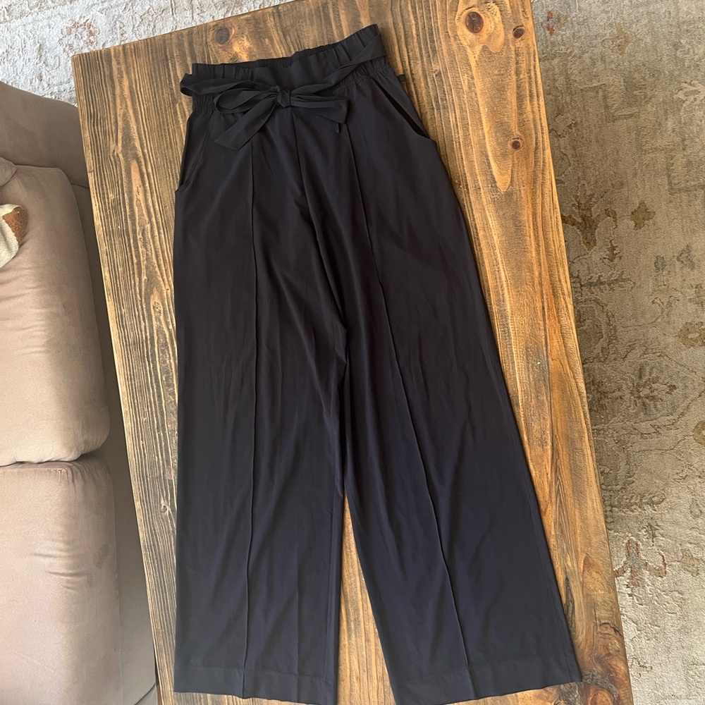 Lululemon Athletica Black Wide-Leg Pants with High Waist